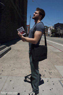 Newcomer Kayla Biggs is sexy, sassy & HUGE! She fucks her man until giant cum loads erupt from both of them. Sexy fucking,...