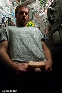 Sci Fi shoot Year 2113 -Jesse pays his life rations for a 2013 Latina Transsexual Dom who loves her feet sucked, will pound...